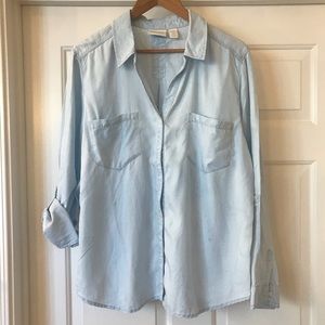 Chico’s light blue blouse
